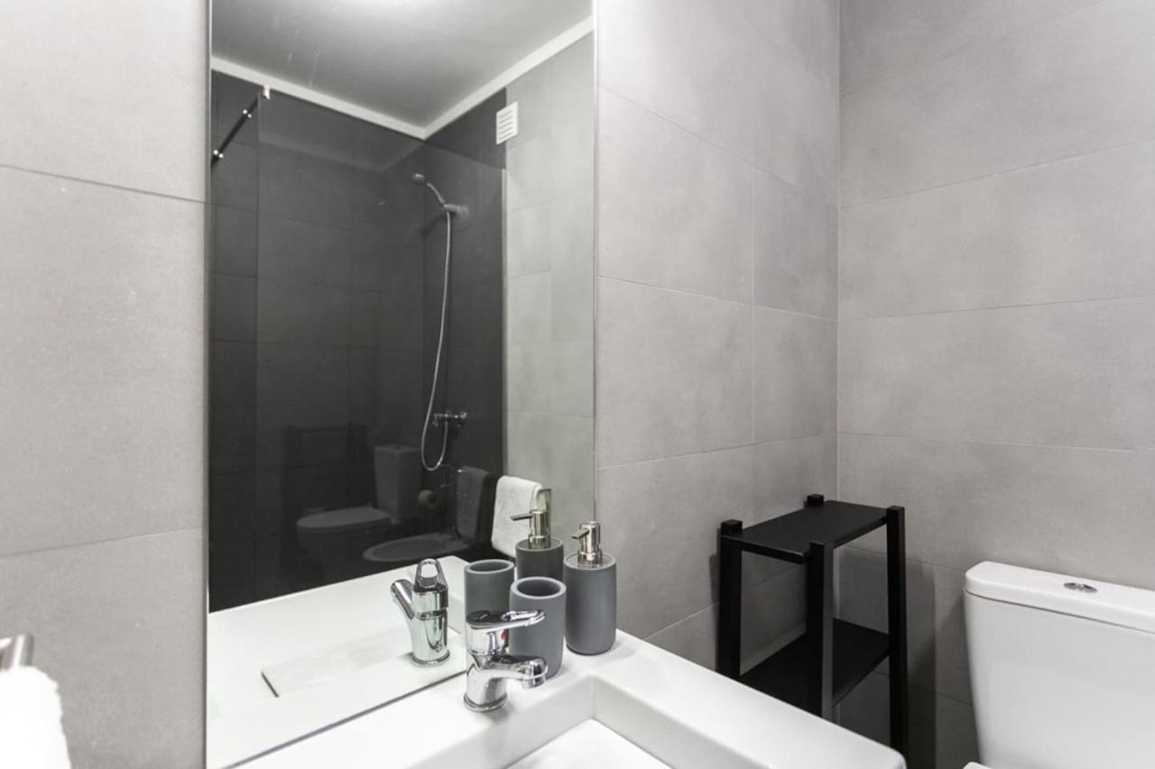 Aposentus - Elegant Functionality Porto Downtown Appartement Buitenkant foto