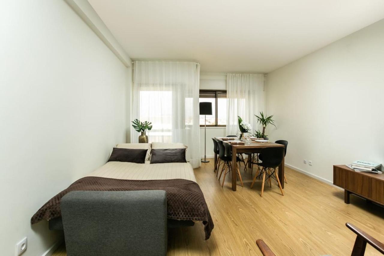 Aposentus - Elegant Functionality Porto Downtown Appartement Buitenkant foto